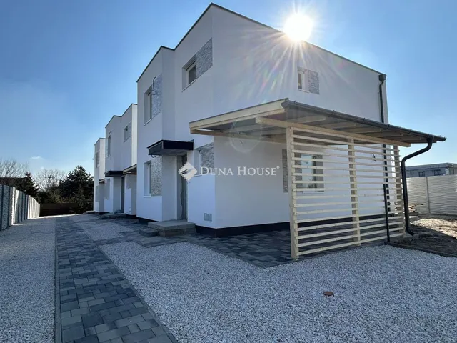 Eladó ház Vecsés 116 nm