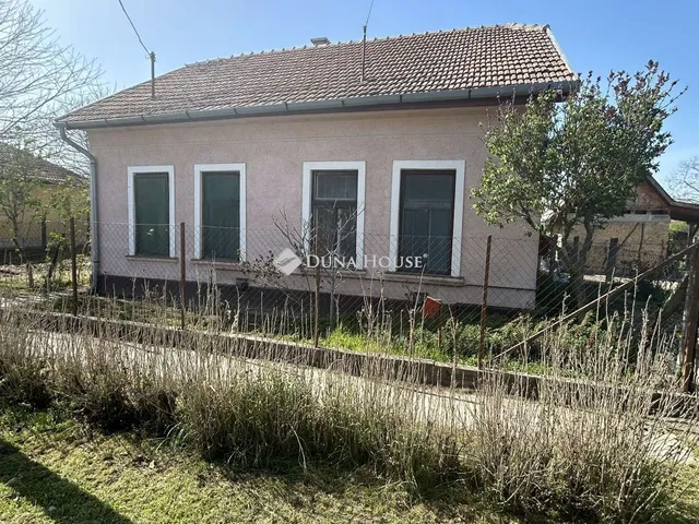 Eladó ház Nyáregyháza 60 nm
