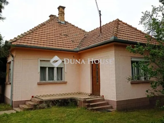 Eladó ház Dánszentmiklós 86 nm