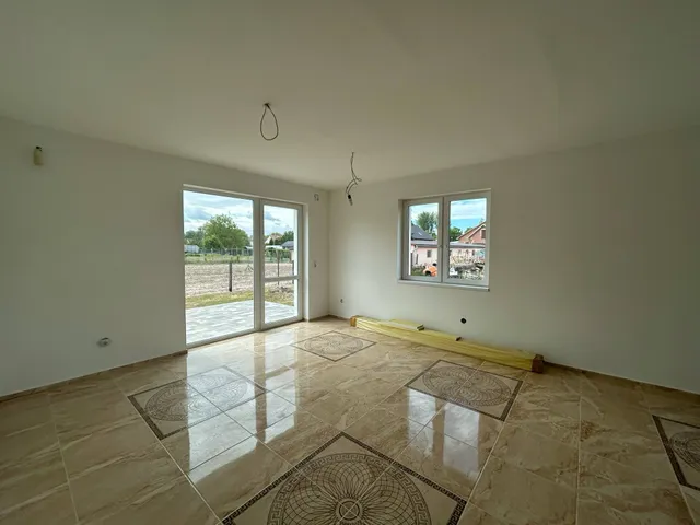 Eladó ház Vasad 112 nm