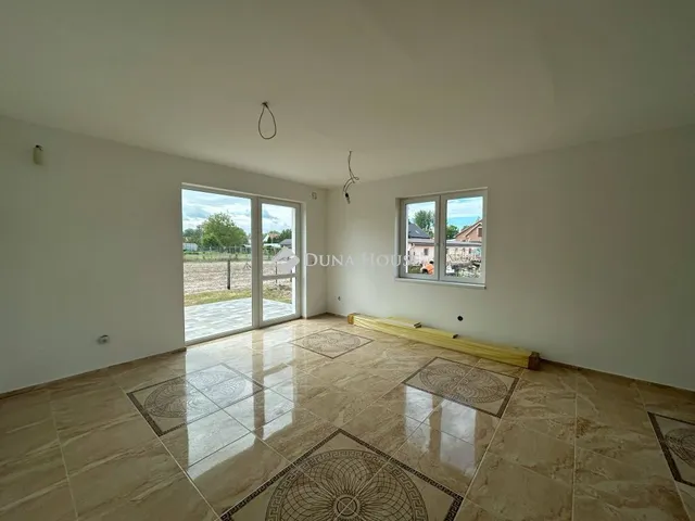 Eladó ház Vasad 112 nm
