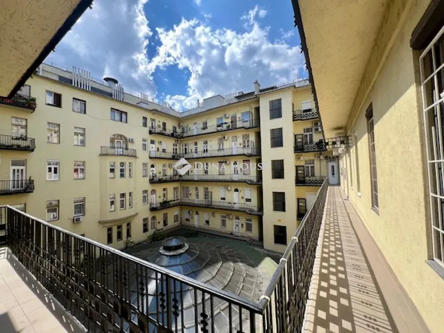 Eladó lakás Budapest VII. kerület 82 nm