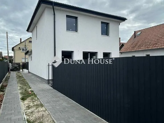 Eladó ház Budapest XVIII. kerület 143 nm