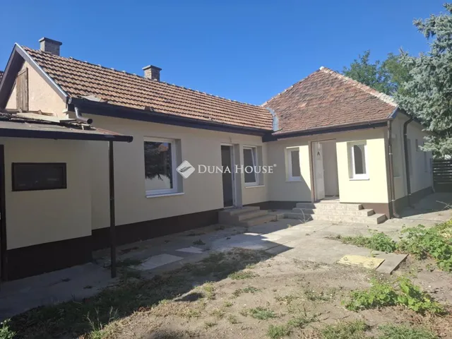 Eladó ház Vecsés 91 nm