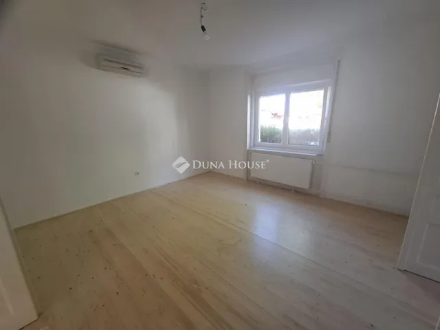 Eladó ház Vecsés 91 nm