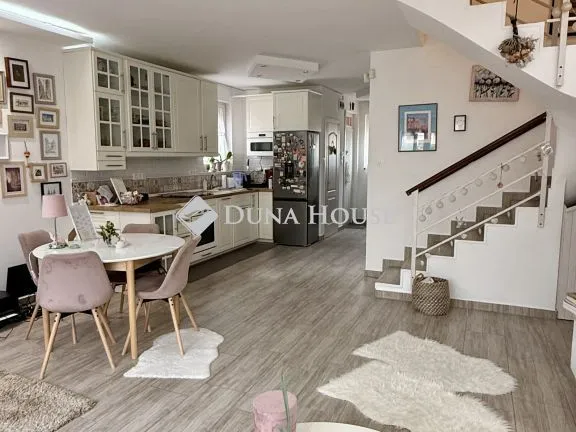 Eladó ház Vecsés 102 nm