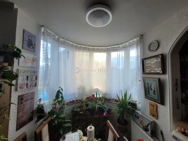 Eladó lakás Üllő 72 nm