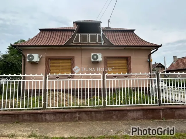 Eladó ház Péteri 77 nm