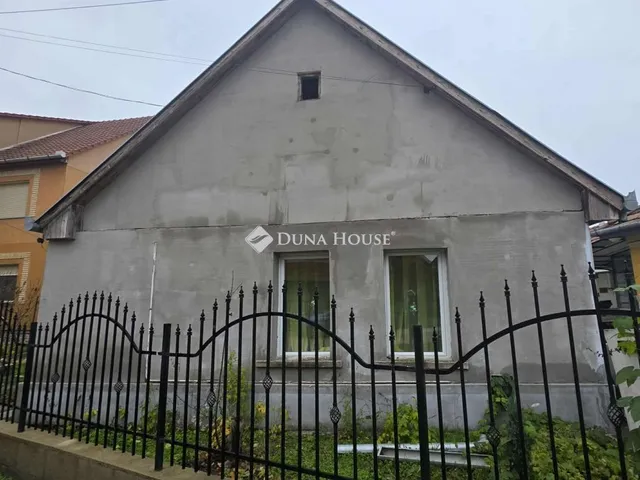Eladó ház Nagykáta 71 nm