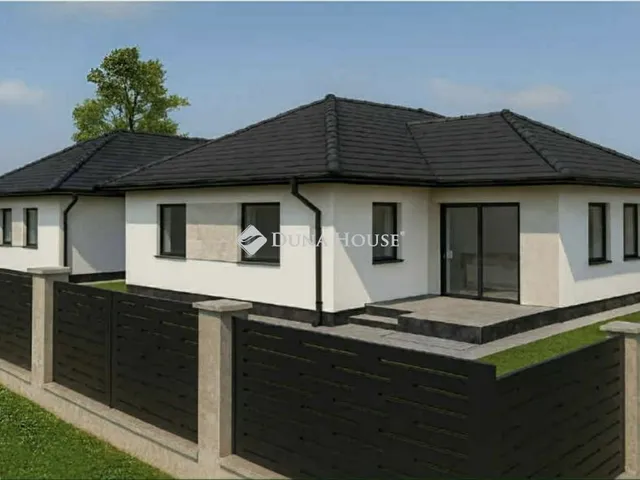 Eladó ház Cegléd 102 nm