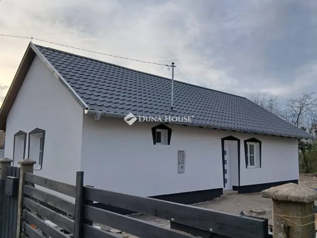 Eladó ház Tápiógyörgye 65 nm
