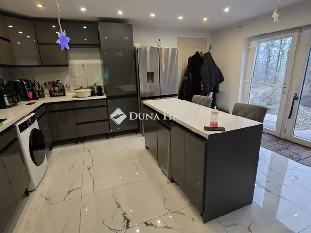 Eladó mezőgazdasági ingatlan Abony 81 nm