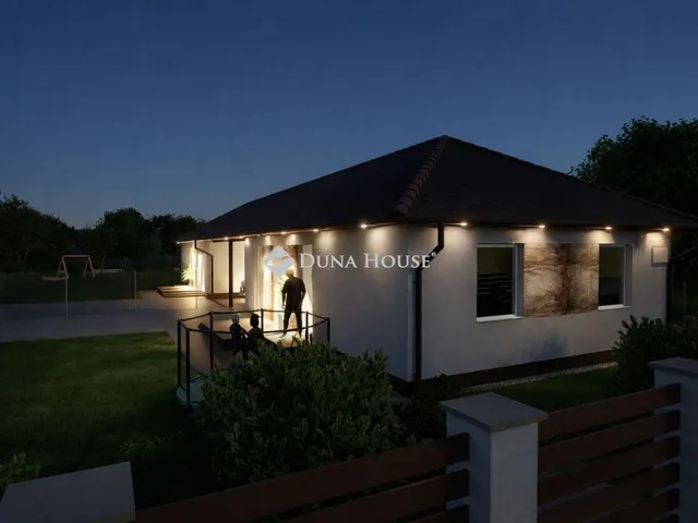 Eladó ház Dánszentmiklós 64 nm