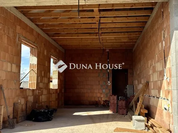 Eladó ház Pilis, Móricz Zsigmond utca 227 nm