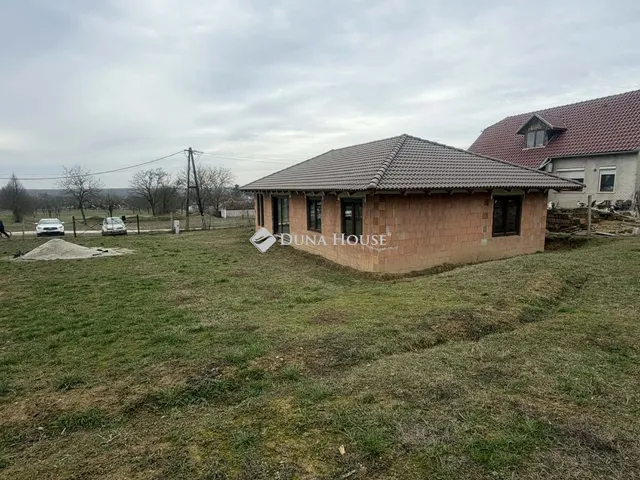 Eladó ház Ceglédbercel 102 nm