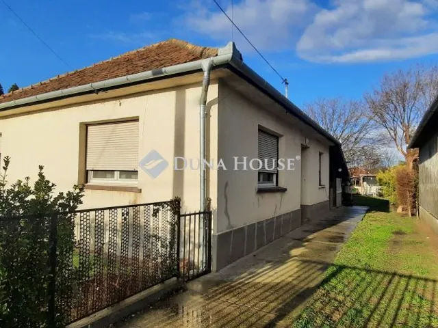 Eladó ház Inárcs 151 nm
