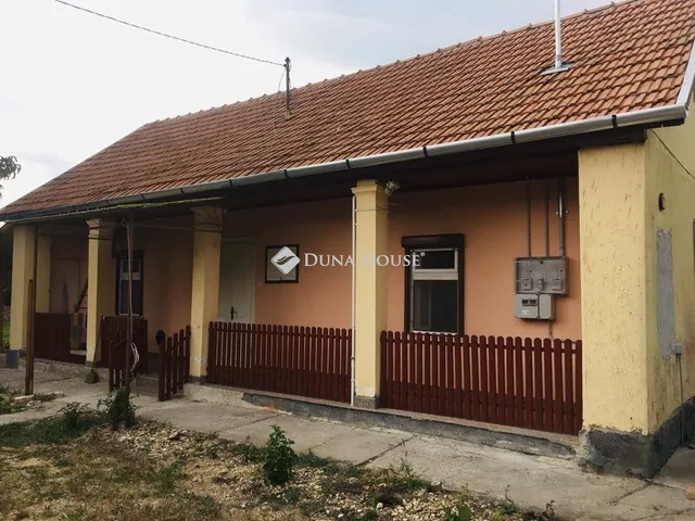 Eladó ház Adács 50 nm