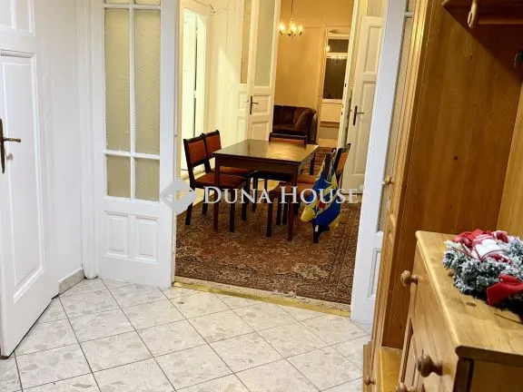 Eladó lakás Budapest VII. kerület, Almássy tér 106 nm