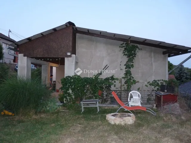 Eladó ház Mende 53 nm