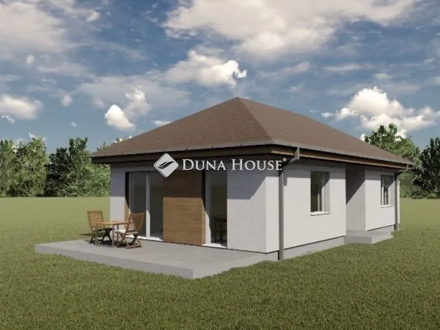 Eladó ház Dánszentmiklós 65 nm