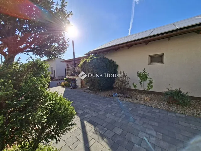 Eladó ház Vecsés 111 nm