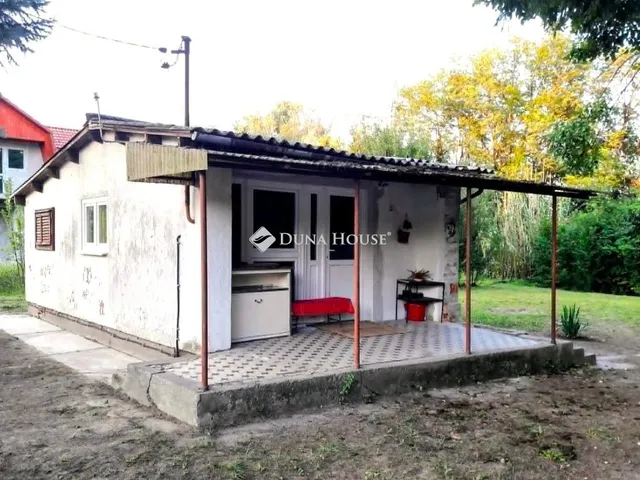 Eladó üdülő és hétvégi ház Tass 38 nm