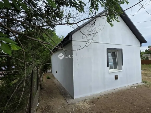 Eladó ház Farmos 34 nm