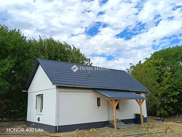 Eladó ház Farmos 34 nm
