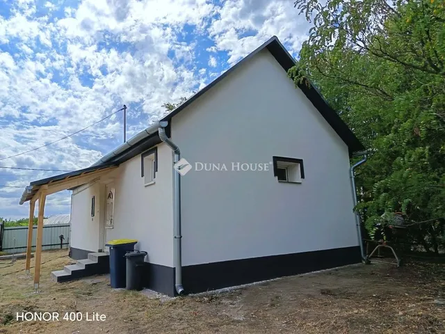 Eladó ház Farmos 34 nm