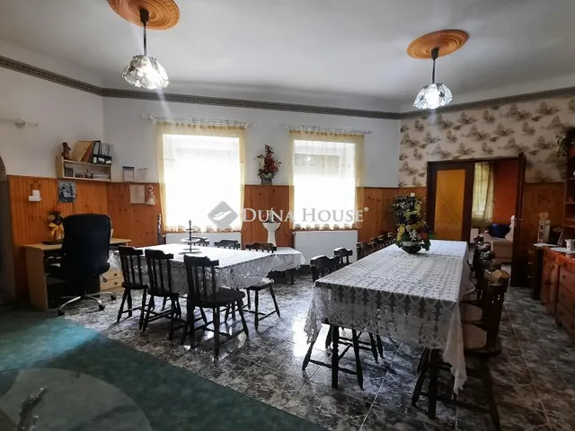 Eladó mezőgazdasági ingatlan Dabas 205 nm