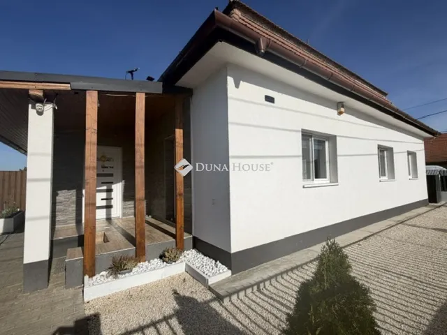Eladó ház Albertirsa 110 nm