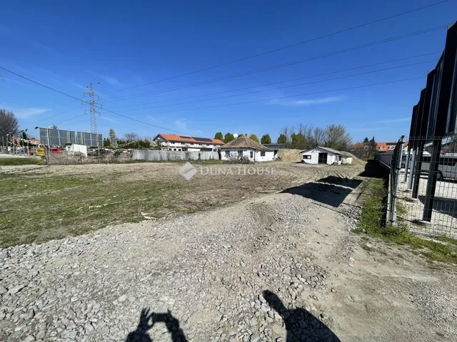 Eladó telek Kecskemét 2647 nm