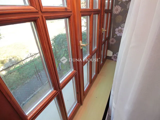 Eladó ház Abádszalók 190 nm