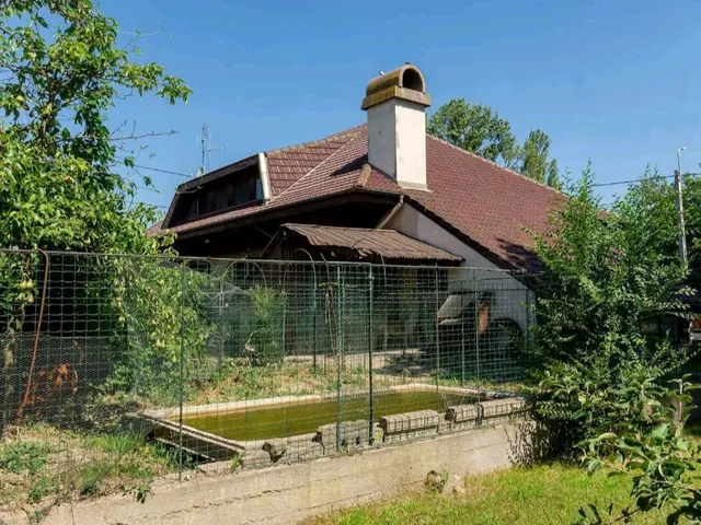 Eladó ház Jászszentlászló 210 nm