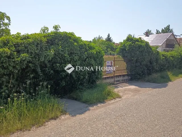 Eladó telek Szarvas 2781 nm
