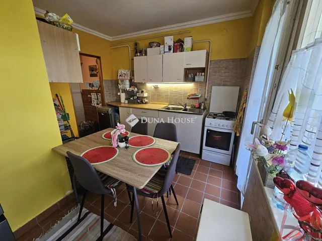 Eladó lakás Kecskemét 72 nm