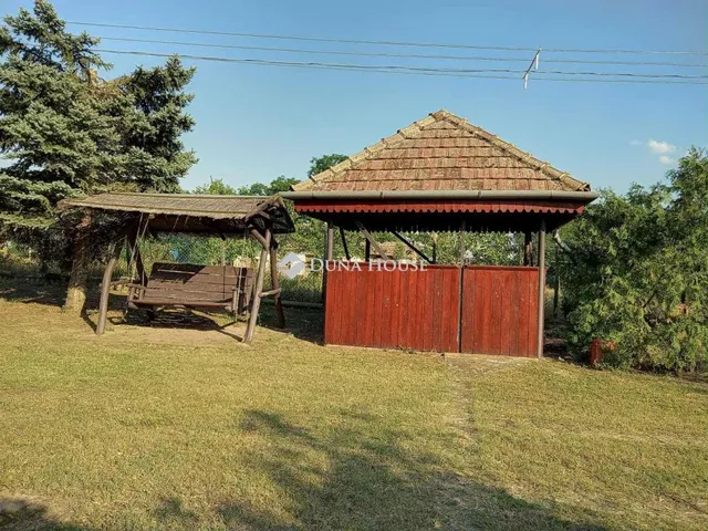 Eladó mezőgazdasági ingatlan Tiszakürt 62 nm