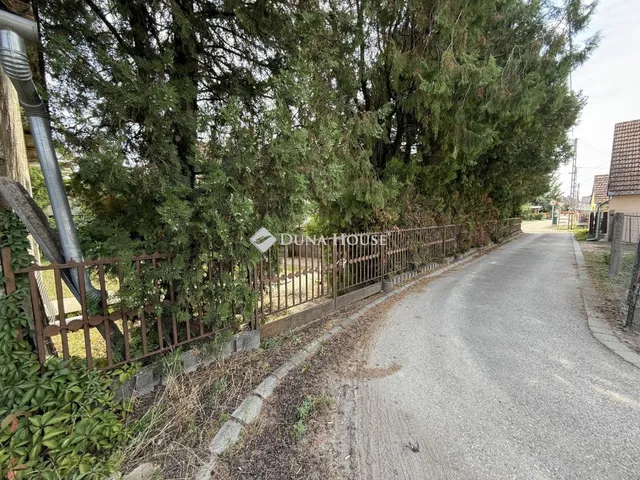 Eladó telek Kecskemét 1582 nm