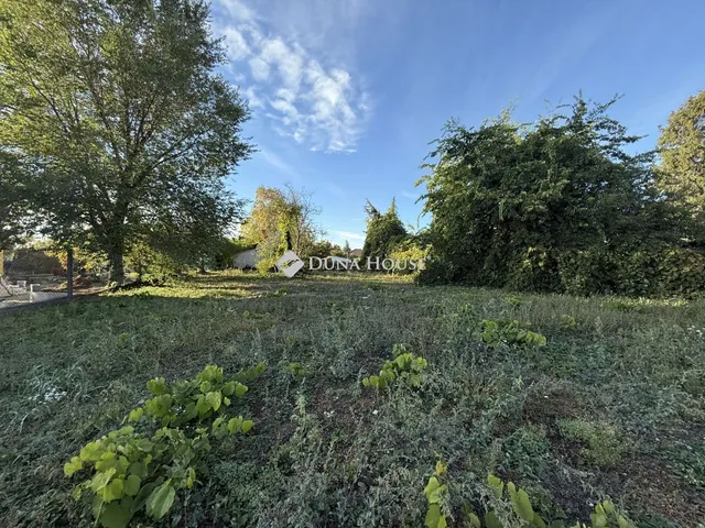 Eladó telek Kecskemét 719 nm