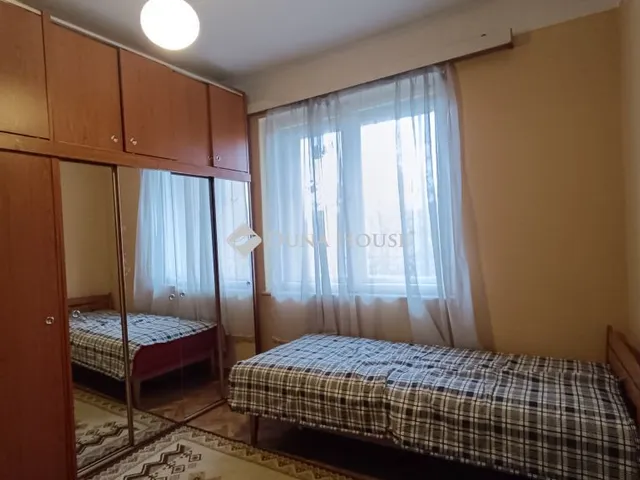 Eladó lakás Kecskemét 73 nm