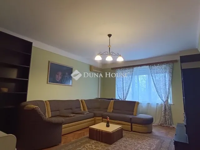 Eladó lakás Kecskemét 73 nm