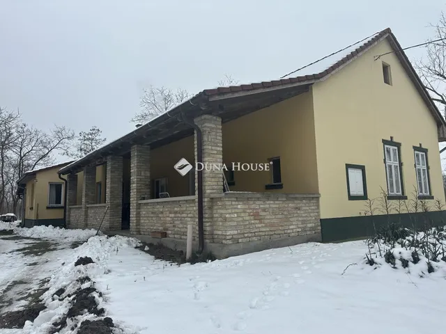 Eladó mezőgazdasági ingatlan Lajosmizse 150 nm