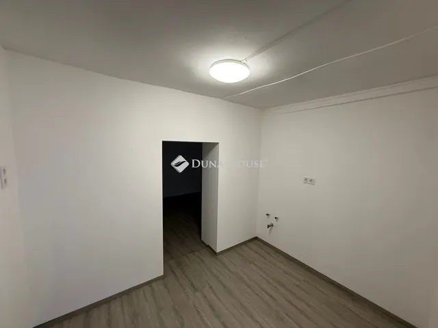 Eladó ház Kecskemét, Csóka utca 44 nm