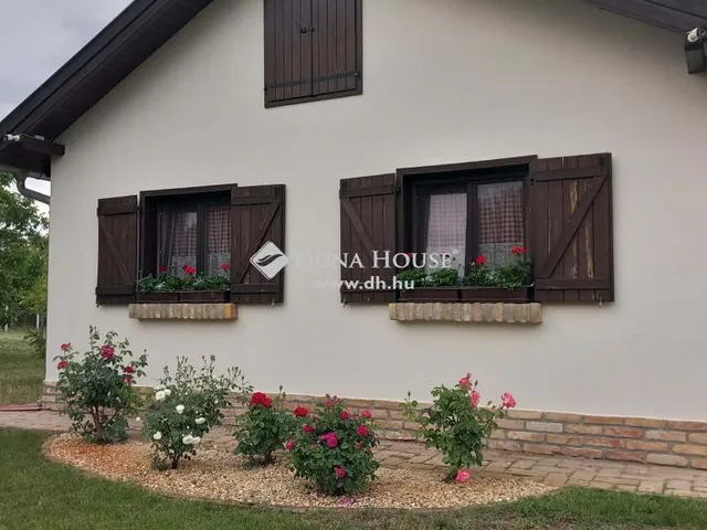 Eladó mezőgazdasági ingatlan Kecskemét, Katonatelep 80 nm