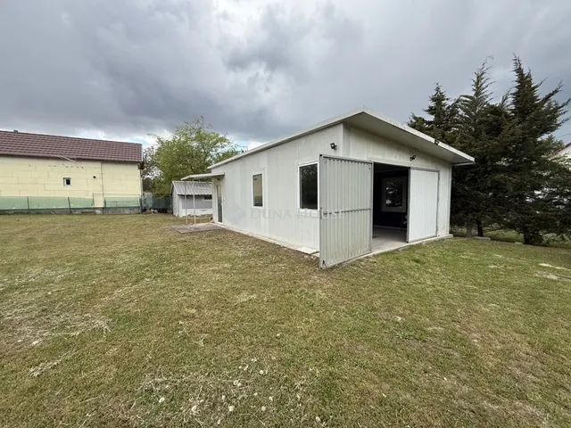 Eladó telek Kecskemét 1354 nm