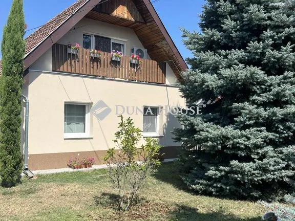 Eladó ház Tököl, Eötvös Loránd út 126 nm