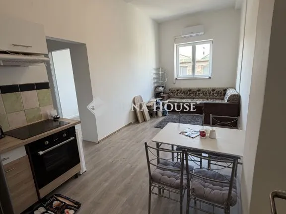 Eladó lakás Budapest XXI. kerület, Központi út 36 nm