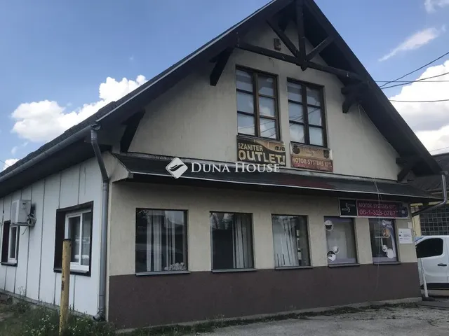 Eladó kereskedelmi és ipari ingatlan Budapest XXI. kerület, Mansfeld Péter utca 402 nm