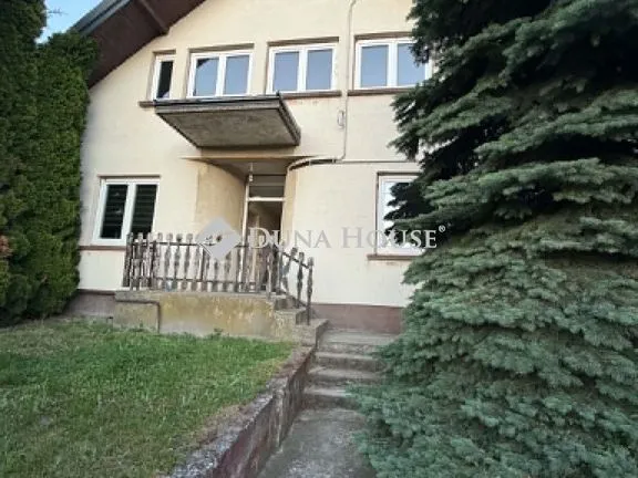 Eladó ház Szigetcsép, Malom utca 180 nm