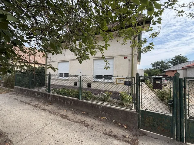 Eladó ház Szigetcsép 71 nm